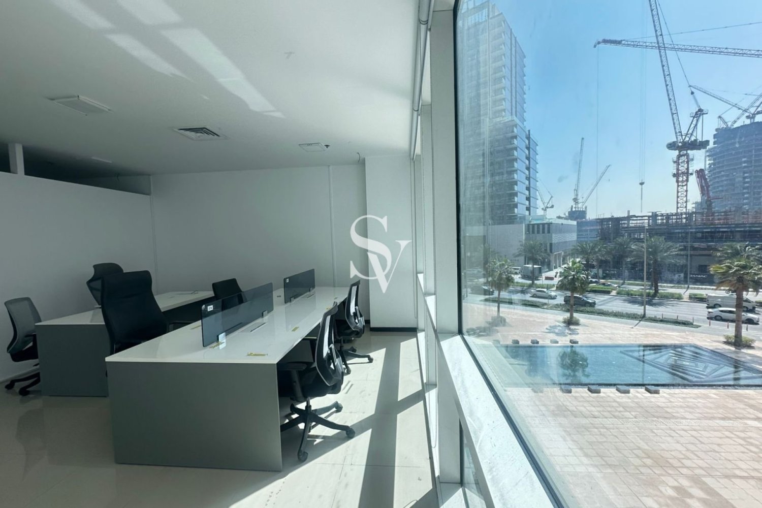 146m² Office for rent in Business Bay, Dubai, UAE № 196615