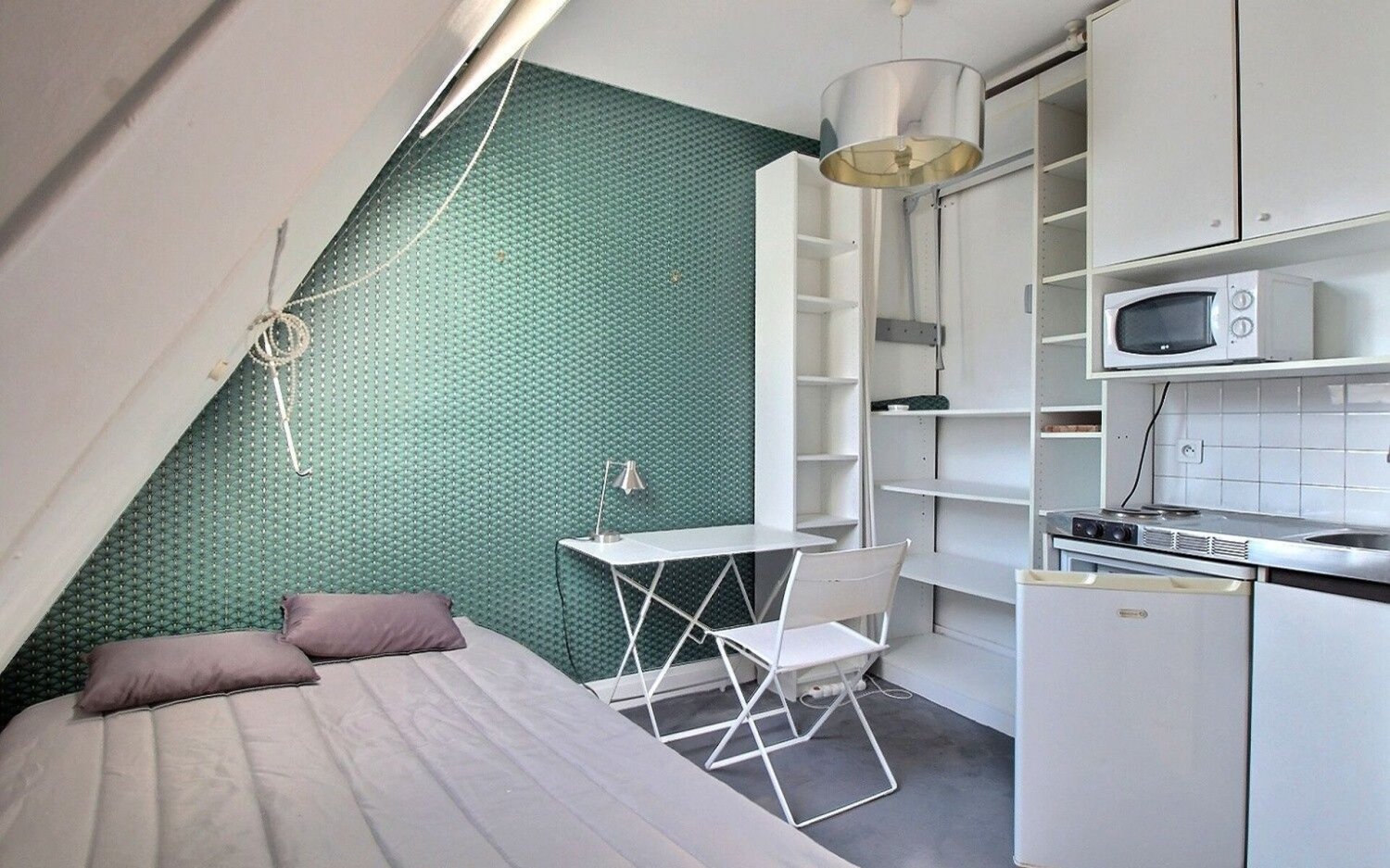 Studio in Paris, France, Nr. 174146