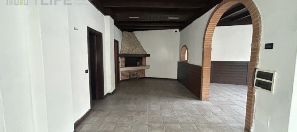 3 rooms Apartment in Torrebelvicino, Italy No. 351457 7