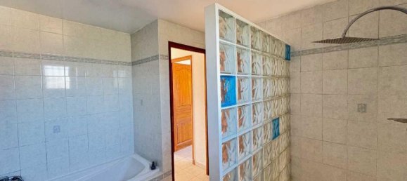 Вилла с 5 спальнями в Clermont-l'Herault, Франция № 200837 32