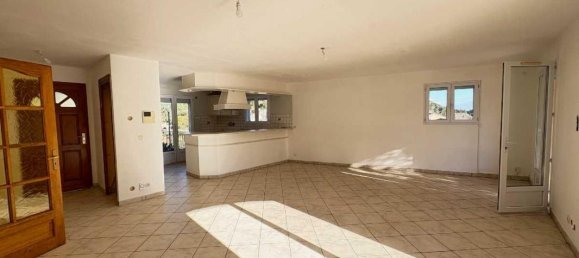 Вилла с 5 спальнями в Clermont-l'Herault, Франция № 200837 15