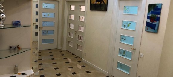 3 bedrooms Apartment in Baku, Azerbaijan No. 1764 15