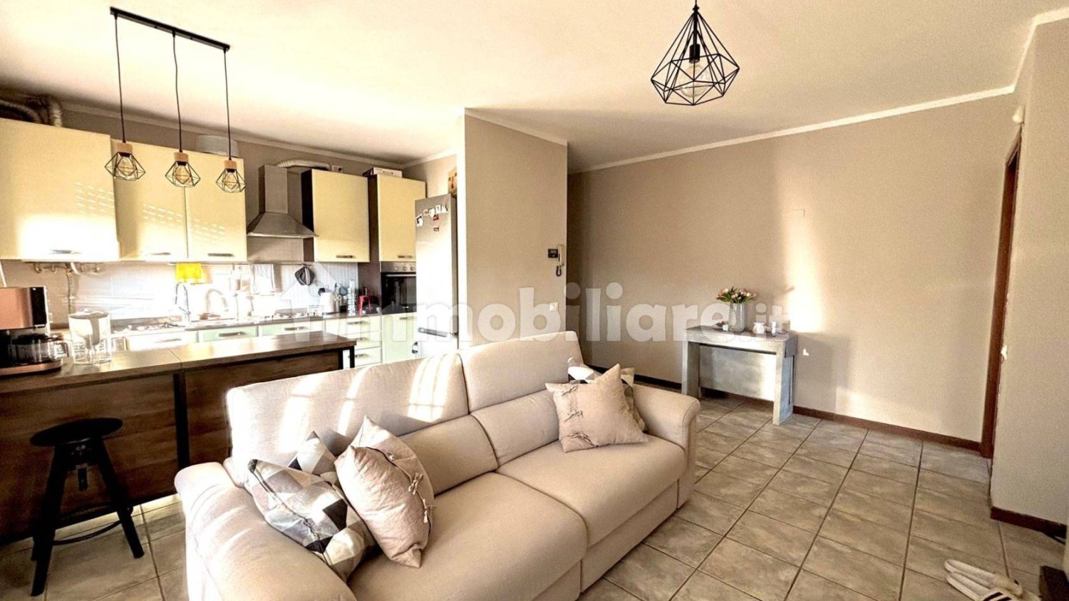 Apartamento T1 em Mazzano, Italy N.º 261024