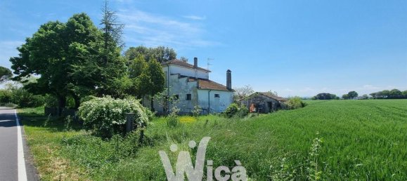 5 rooms House in Cervia, Italy No. 113957 5