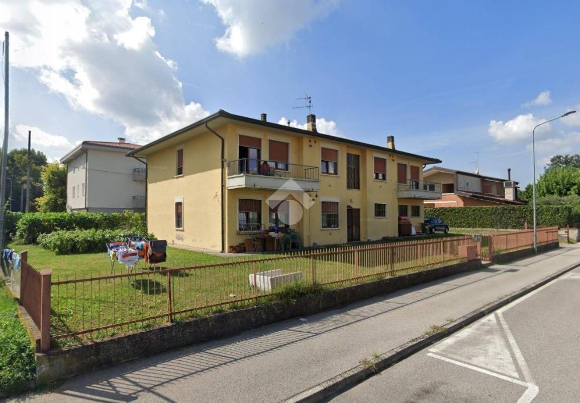 2 bedrooms Apartment in Bressanvido, Italy No. 260752