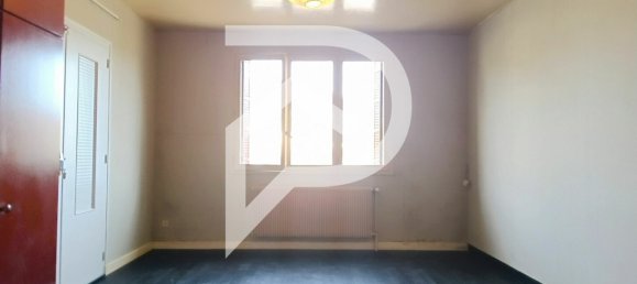 2 bedrooms House in Saint-Vallier, France No. 193631 13