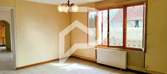 2 bedrooms House in Saint-Vallier, France No. 193631 4