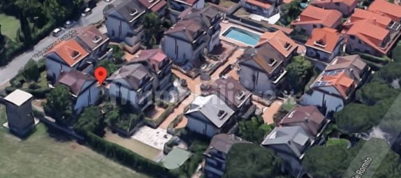 4 bedrooms Villa in Ardea, Italy No. 66168 11