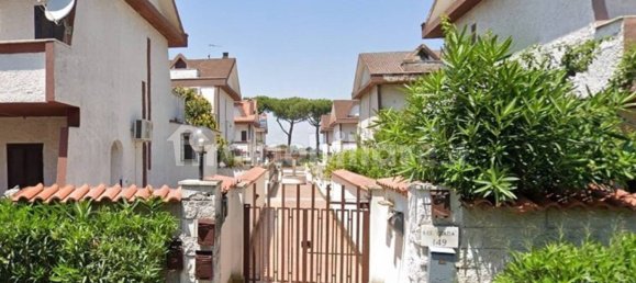 4 bedrooms Villa in Ardea, Italy No. 66168 6