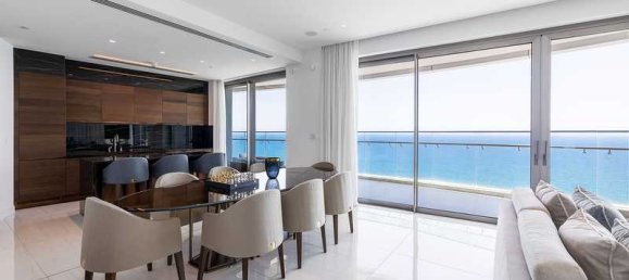 4 bedrooms Apartment in Limassol, Cyprus No. 11990 15