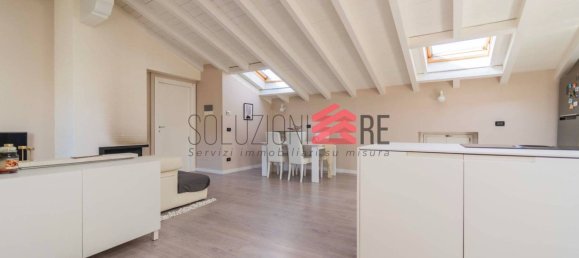Apartamento de 2 dormitorios en Cameri, Italy No. 145540 12