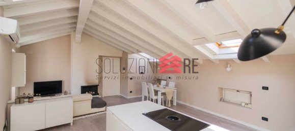 Apartamento de 2 dormitorios en Cameri, Italy No. 145540 2