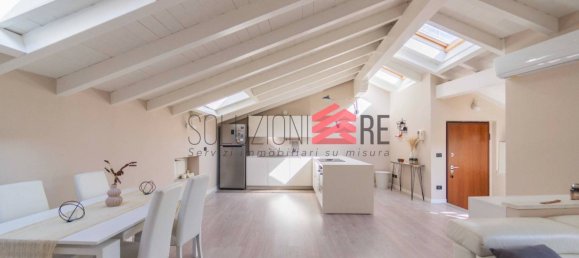 Apartamento de 2 dormitorios en Cameri, Italy No. 145540 4