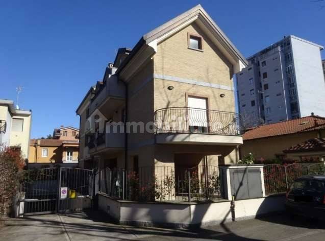 2 chambres Appartement à Cinisello Balsamo, Italy No. 6583