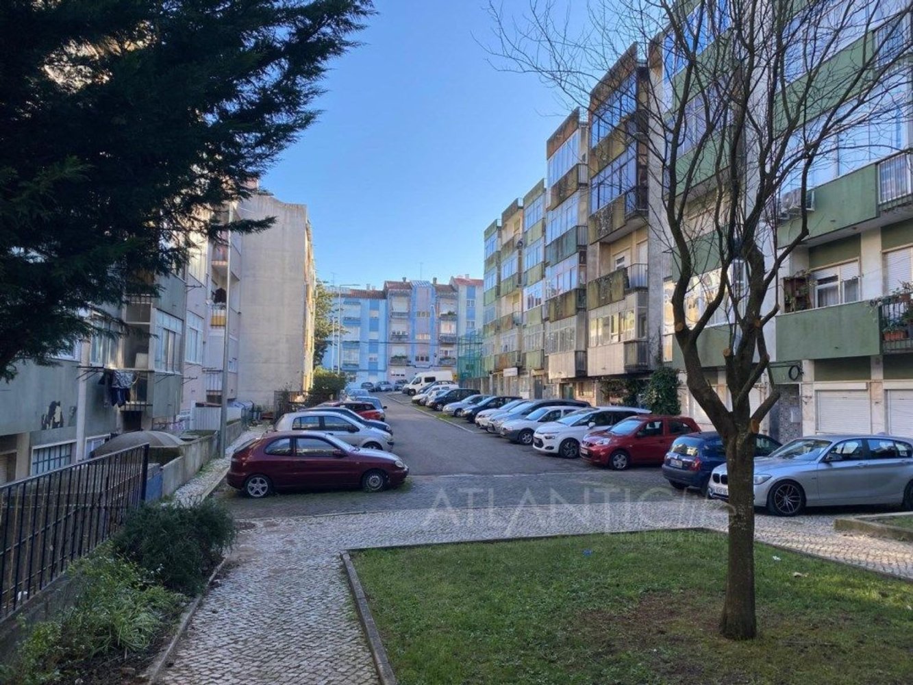 3 bedrooms Apartment in Sintra, Portugal No. 285877