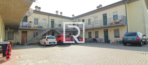 Apartamento de 3 habitaciónes en Alfonsine, Italy No. 42015 3