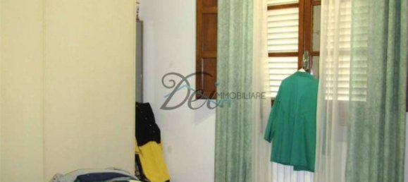 4 غرف نوم فيلا في Porcari, Italy رقم 175068 27