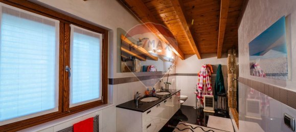 5 rooms Villa in Albano Sant'Alessandro, Italy No. 338630 12