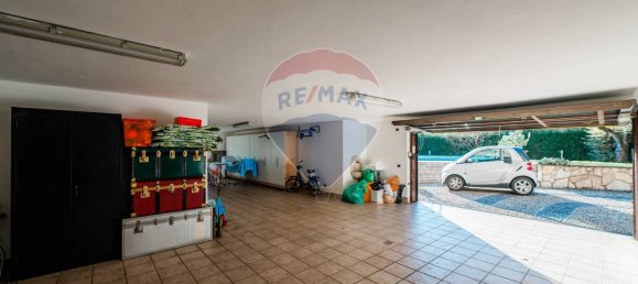 5 rooms Villa in Albano Sant'Alessandro, Italy No. 338630 31