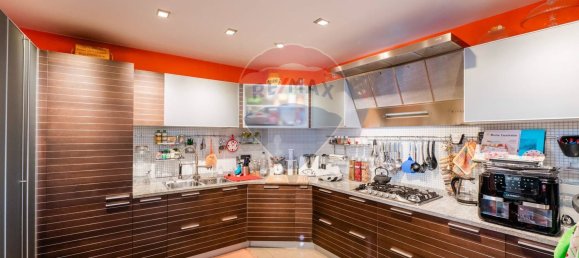 5 rooms Villa in Albano Sant'Alessandro, Italy No. 338630 6