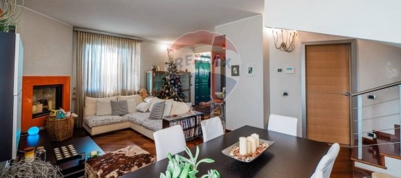 5 rooms Villa in Albano Sant'Alessandro, Italy No. 338630 4