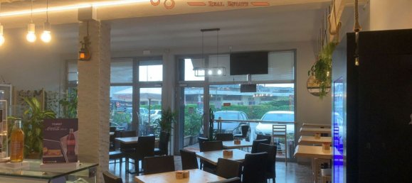 120m² Commercial property in Martellago, Italy No. 228395 11