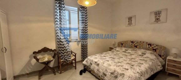 3 bedrooms Villa in Syracuse, Italy No. 287840 4