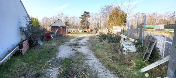 Terrain à Saint-Cyr-en-Val, France 909m² No. 239756 3