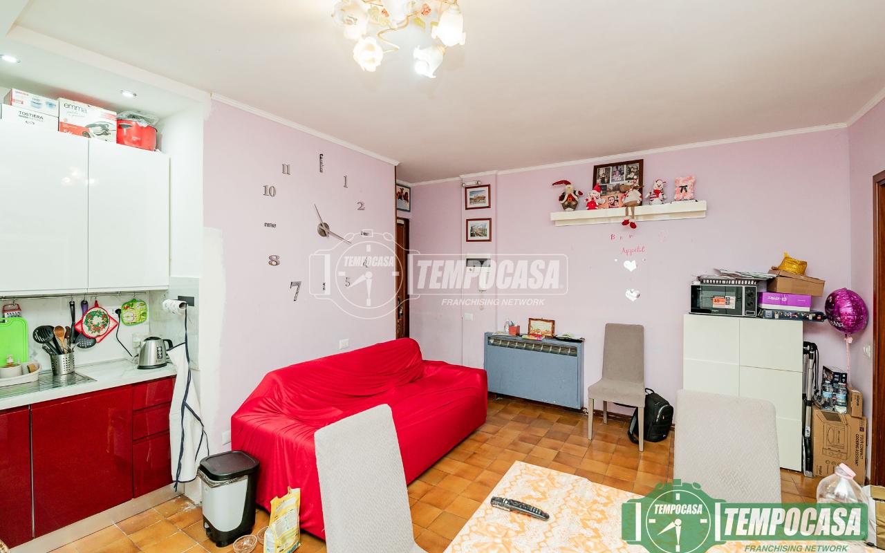 3غرفة شقة في San Donato Milanese, Italy رقم 37517