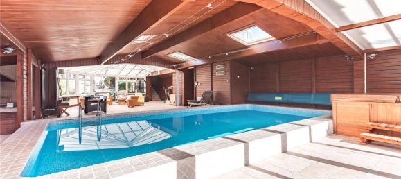 5 bedrooms House in Hadley Wood, United Kingdom No. 6560 39