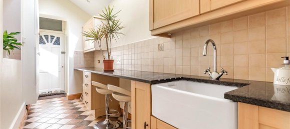 5 bedrooms House in Hadley Wood, United Kingdom No. 6560 19