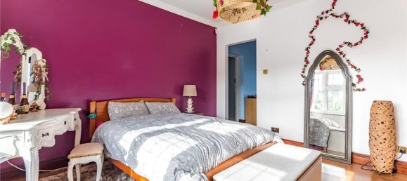 5 bedrooms House in Hadley Wood, United Kingdom No. 6560 27