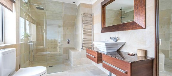 5 bedrooms House in Hadley Wood, United Kingdom No. 6560 24