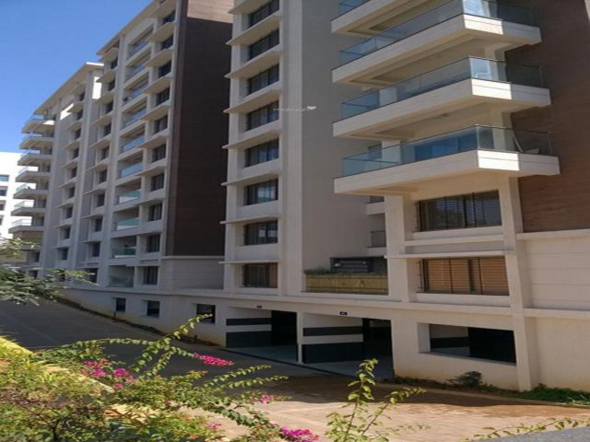 Дом с 4 спальнями в Бангалор, Индия № 56513