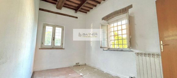 4 bedrooms Apartment in Lucca, Italy No. 359029 13