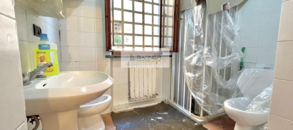 4 bedrooms Apartment in Lucca, Italy No. 359029 14