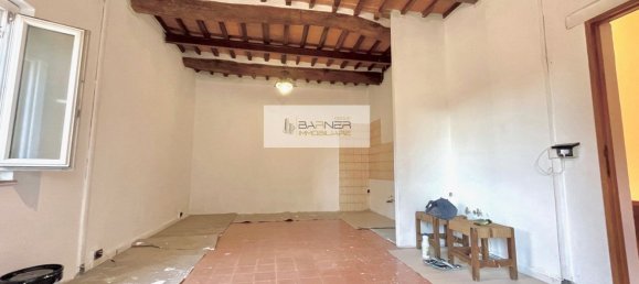 4 bedrooms Apartment in Lucca, Italy No. 359029 2