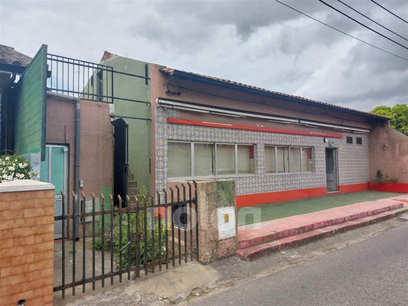 179m² Commercial property in Aveiro, Portugal No. 198529