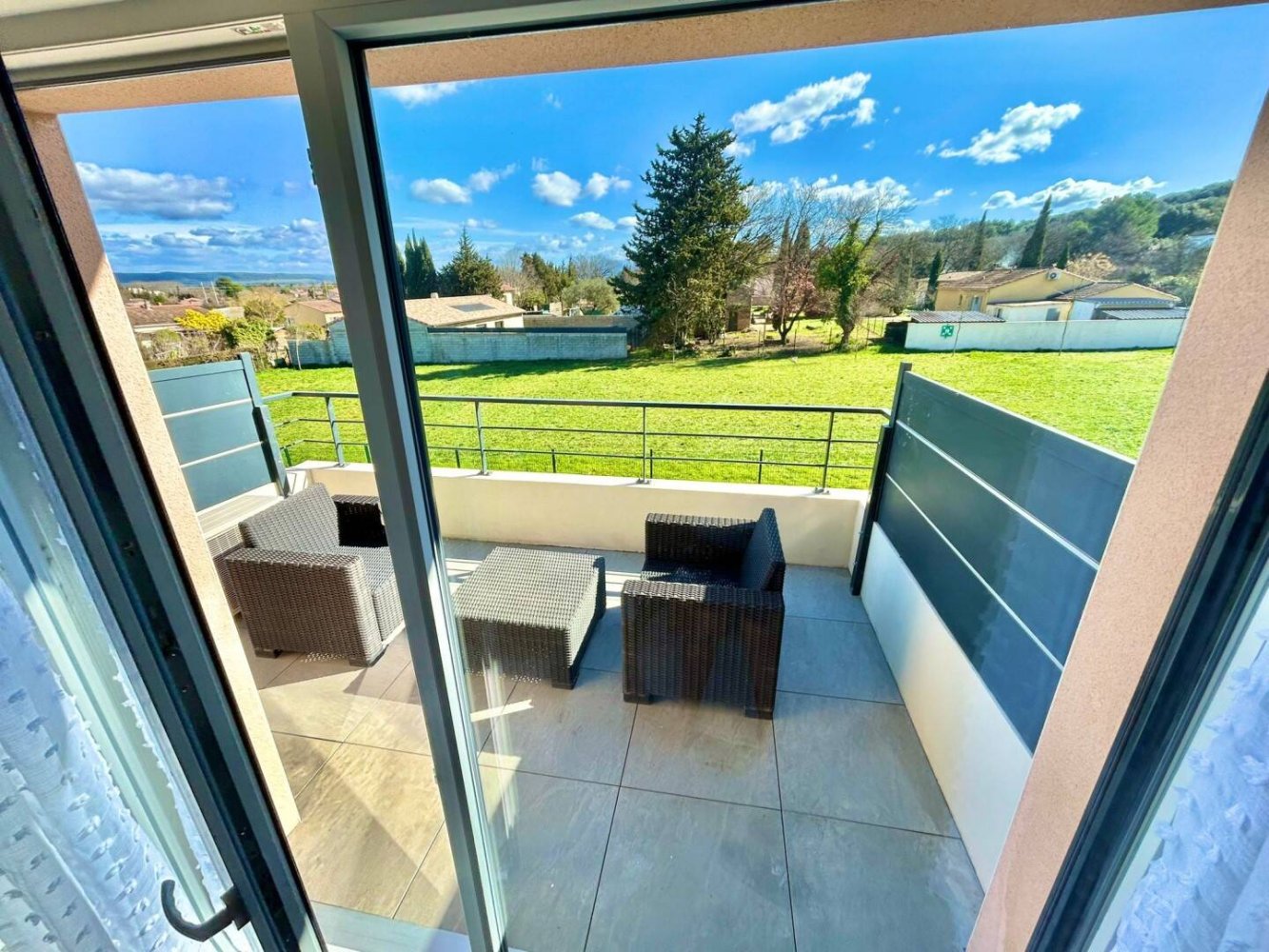 1 bedroom Apartment in Piolenc, France No. 334375