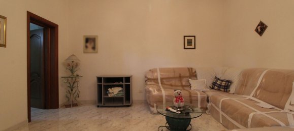 4 bedrooms House in Mesagne, Italy No. 352278 2