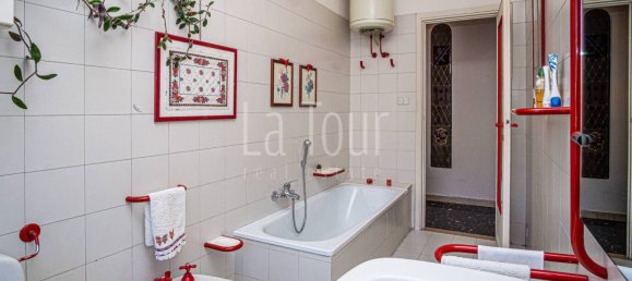 2 chambres Appartement à Aosta, Italy No. 348066 16