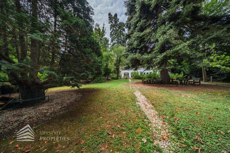 Terreno en Hernals, Austria 1194 m² No. 161578