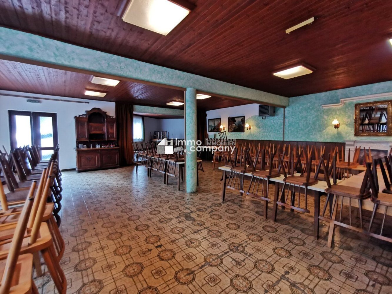 Отель, гостиница с 12 комнатами в Лойх, Австрия № 13137