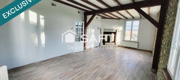 5 bedrooms House in Morienval, France No. 54774 3