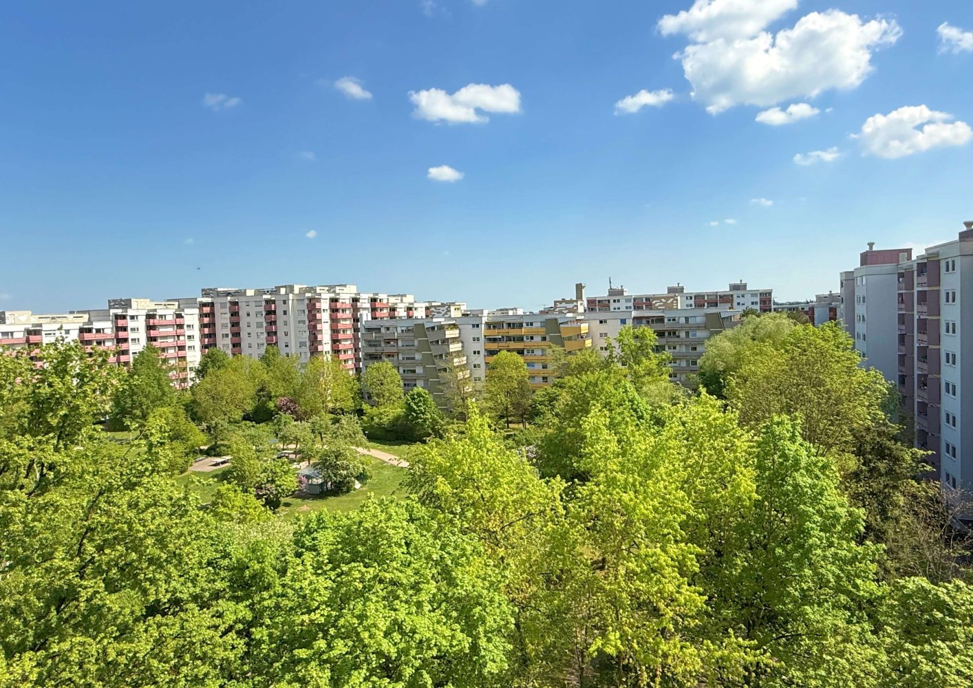 2 bedrooms Apartment in Furstenfeldbruck, Germany No. 356015