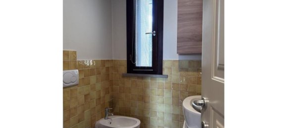 Casa T5 em Piacenza, Italy N.º 356464 9