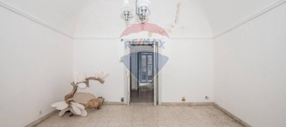 Дом с 6 комнатами в Рагуза, Италия № 129927 22