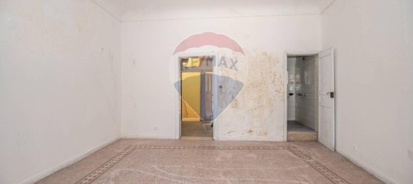 Дом с 6 комнатами в Рагуза, Италия № 129927 29