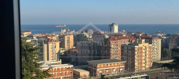 3 bedrooms Apartment in Savona, Italy No. 260821 2