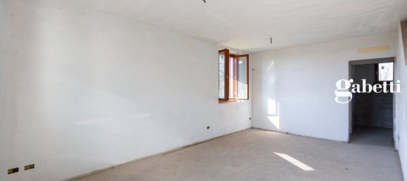 4 rooms Villa in Sulbiate, Italy No. 38353 5